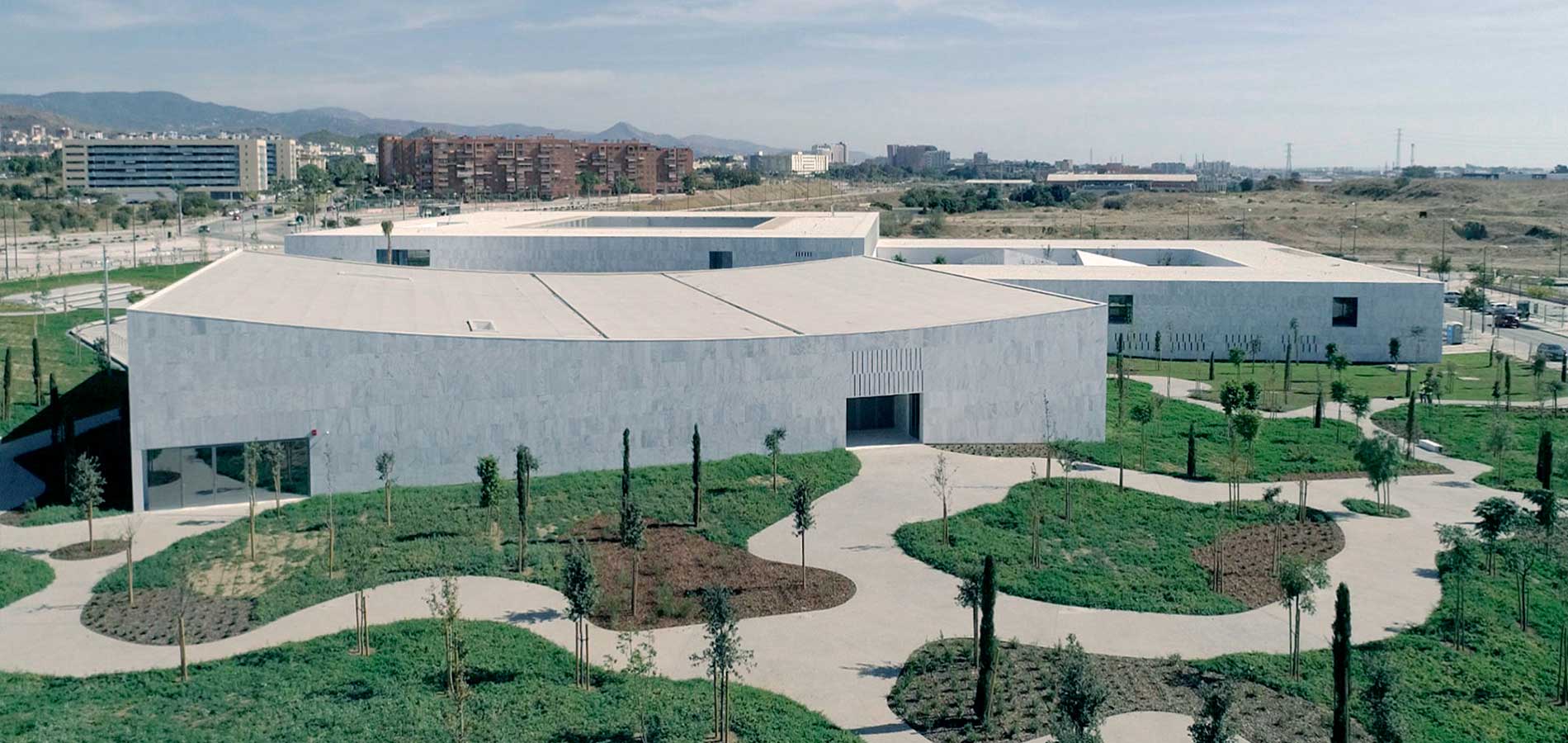 Pabellón de Gobierno, Paraninfo y espacios libres la Universidad de Málaga